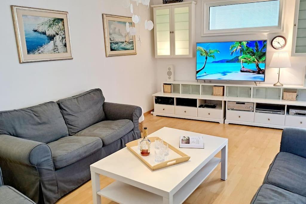Apartamento Ellity Crikvenica Exterior foto