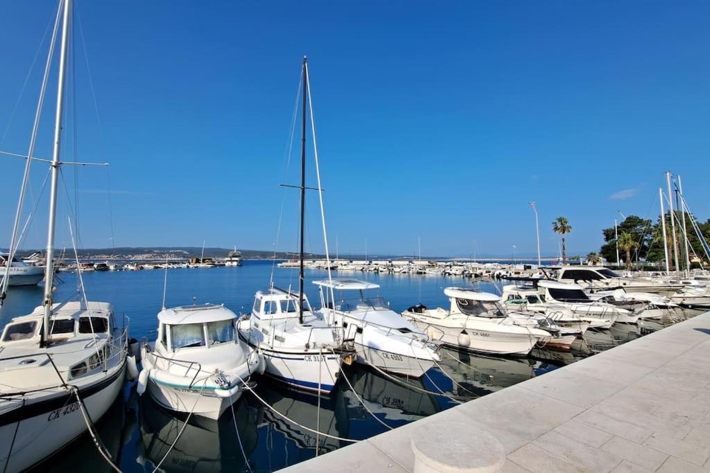 Apartamento Ellity Crikvenica Exterior foto