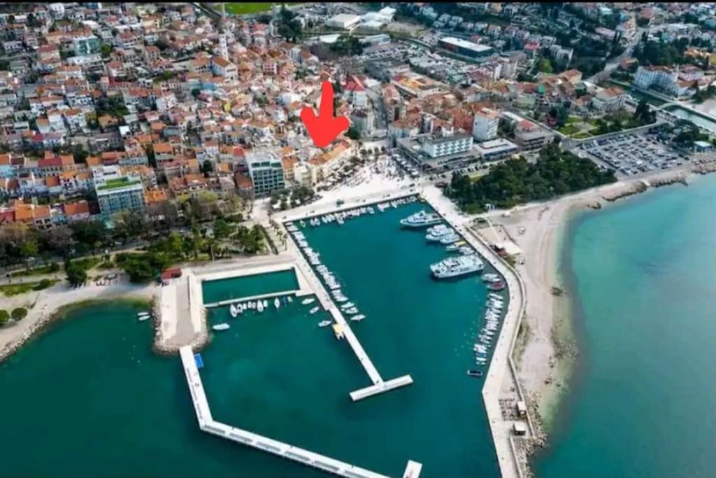Apartamento Ellity Crikvenica Exterior foto