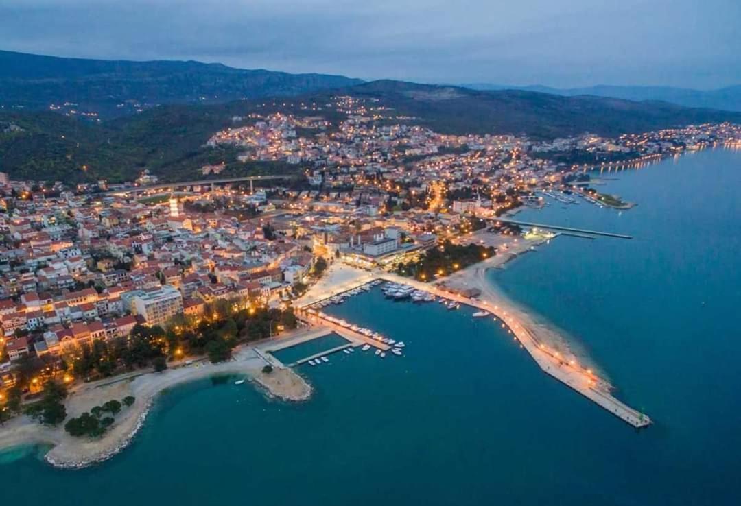Apartamento Ellity Crikvenica Exterior foto