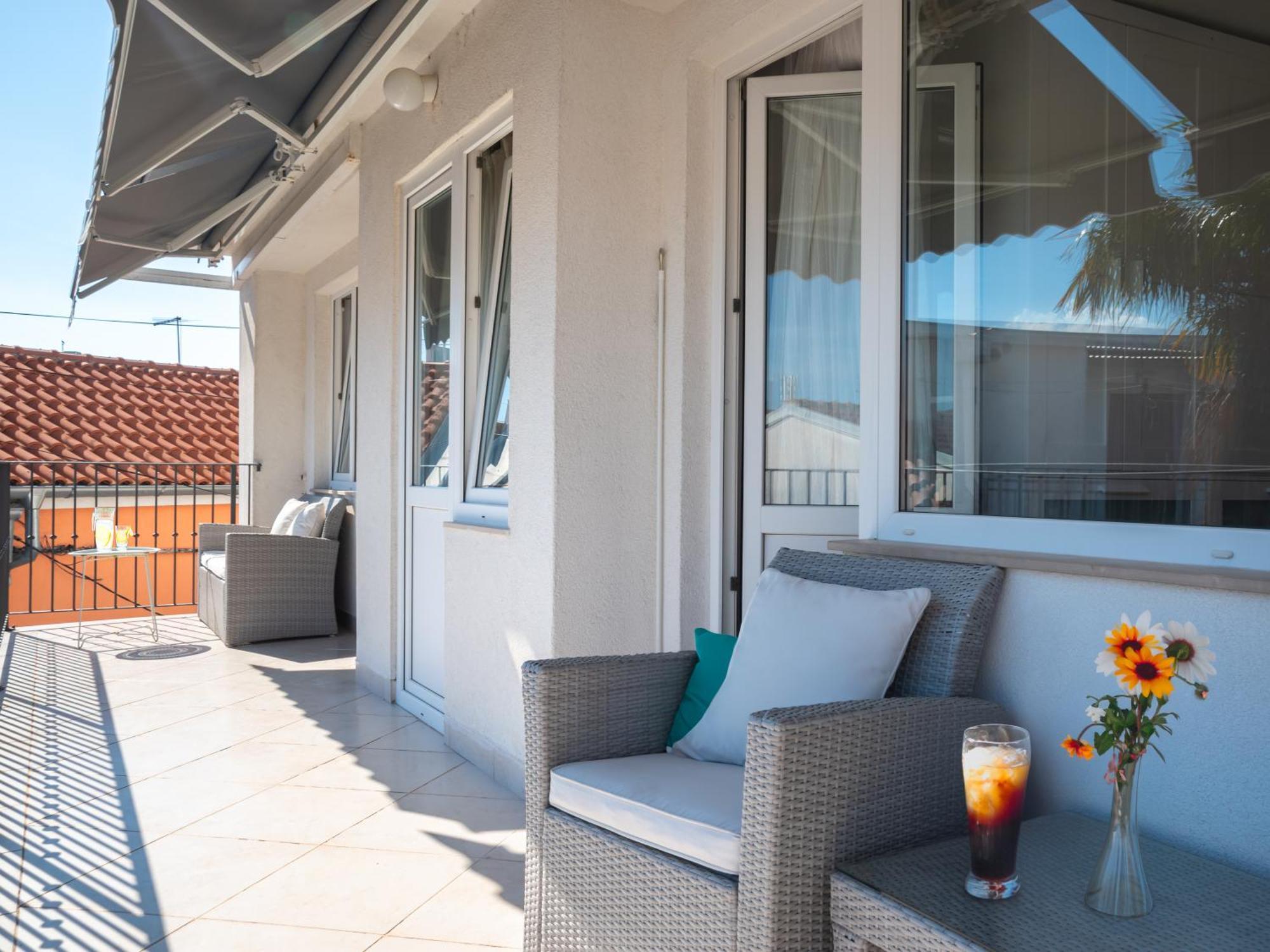 Apartamento Ellity Crikvenica Exterior foto